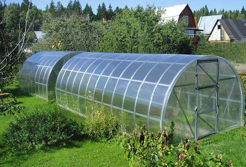Polycabronate greenhouse
