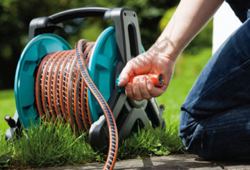 Usando una manguera de jardín