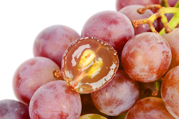 Ripe grapes with seeds